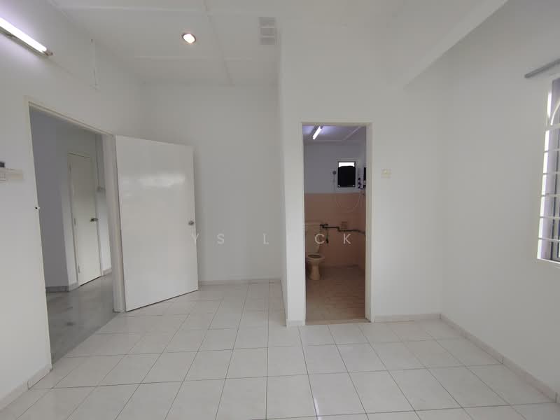 Apartment for Sale at KEP Apartment - YS Lock - Bathroom - PropertyGuru.com.my