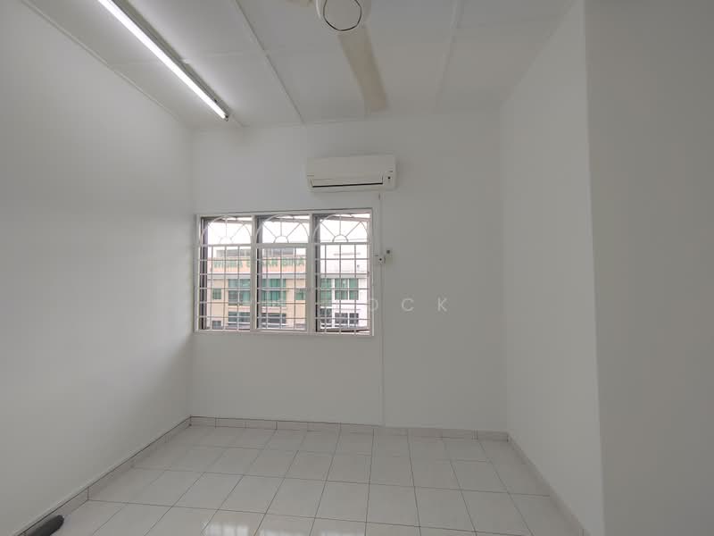 Apartment for Sale at KEP Apartment - YS Lock - Interior - PropertyGuru.com.my