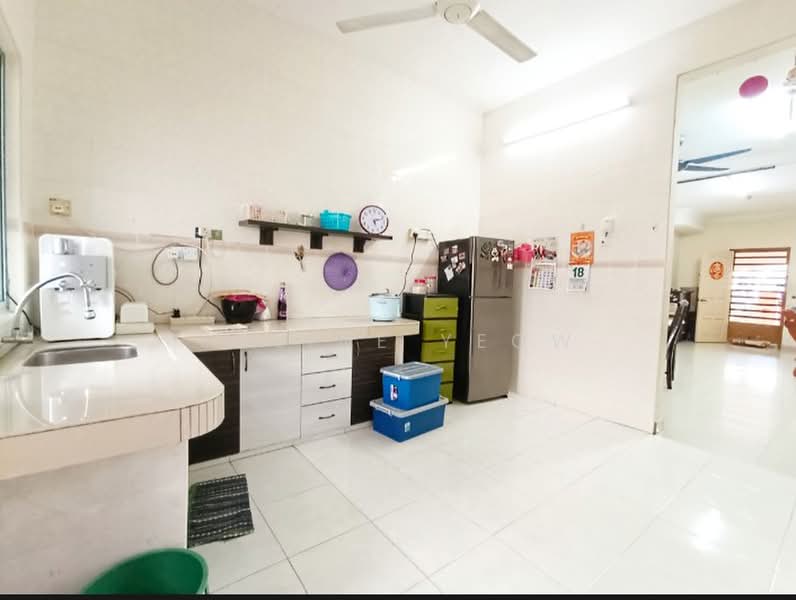 2-storey Terraced House for Sale in Ipoh (Perak) - Joline YEOW - Kitchen - PropertyGuru.com.my