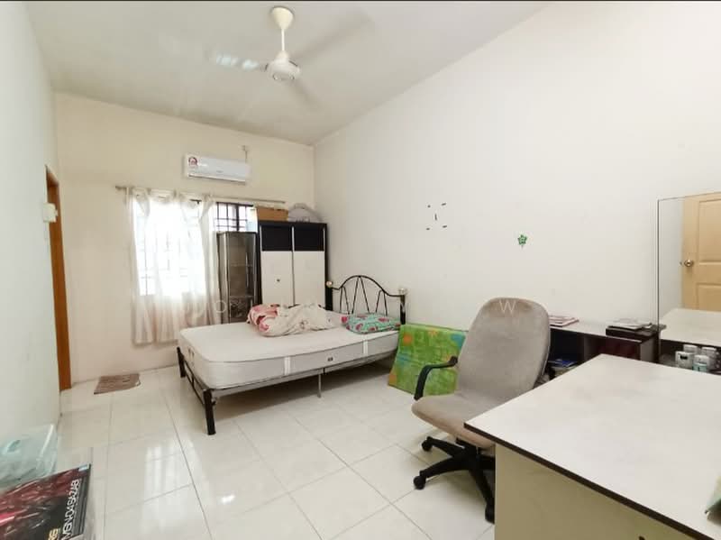 2-storey Terraced House for Sale in Ipoh (Perak) - Joline YEOW - Bedroom - PropertyGuru.com.my