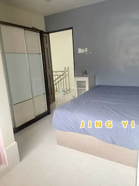 Rumah Teres 2 Tingkat untuk Dijual di Taman Desa Damai (Bukit Mertajam) - Jing Yi - Bedroom - PropertyGuru.com.my