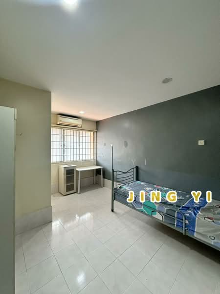 Rumah Teres 2 Tingkat untuk Dijual di Taman Desa Damai (Bukit Mertajam) - Jing Yi - Bedroom - PropertyGuru.com.my