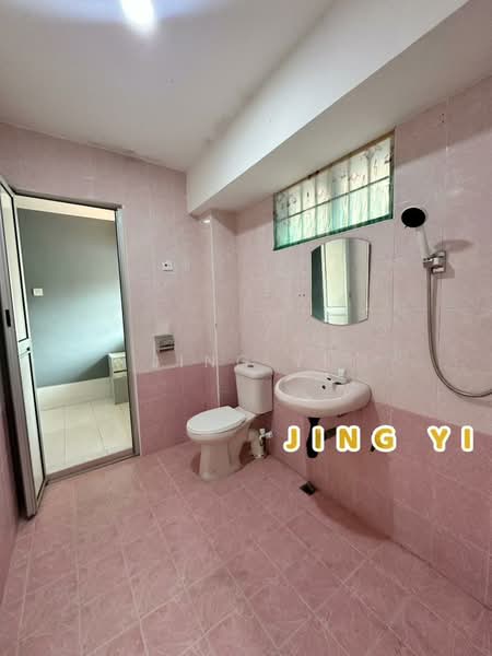 Rumah Teres 2 Tingkat untuk Dijual di Taman Desa Damai (Bukit Mertajam) - Jing Yi - Bathroom - PropertyGuru.com.my