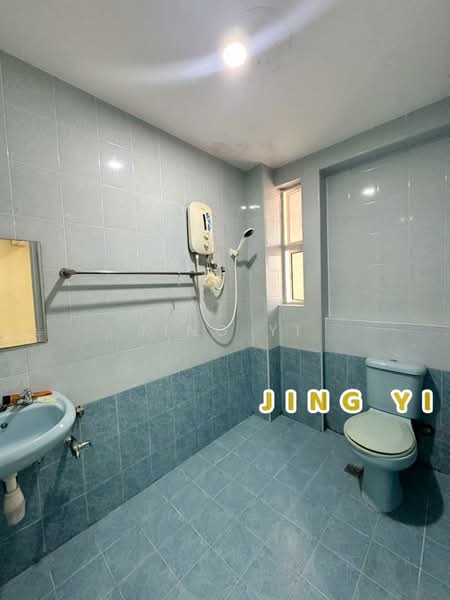 Rumah Teres 2 Tingkat untuk Dijual di Taman Desa Damai (Bukit Mertajam) - Jing Yi - Bathroom - PropertyGuru.com.my