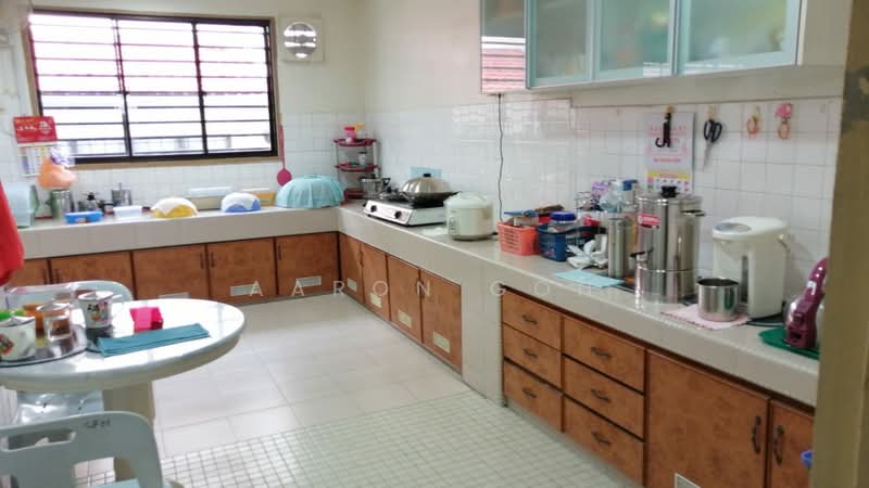 Rumah Teres 2 Tingkat untuk Dijual di Taman Len Seng (Cheras) - Aaron Goh - PropertyGuru.com.my
