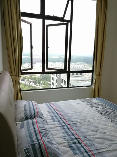 Service Residence for Sale at D'Summit Residences - Janice Yong - Bedroom - PropertyGuru.com.my
