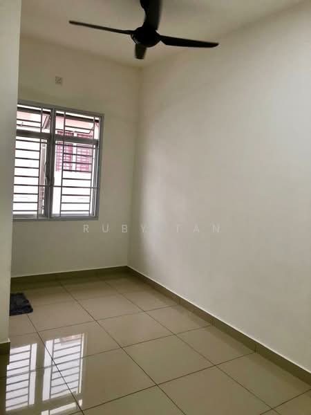 Rumah Teres 2 Tingkat untuk Dijual di Bandar Putra (Kulai) - Ruby Tan - Interior - PropertyGuru.com.my
