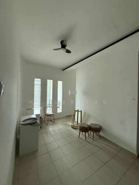 Apartment for Sale at Lake View Suites - Healer Lau - PropertyGuru.com.my