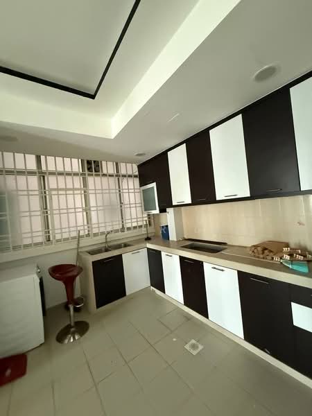 Apartment for Sale at Lake View Suites - Healer Lau - PropertyGuru.com.my