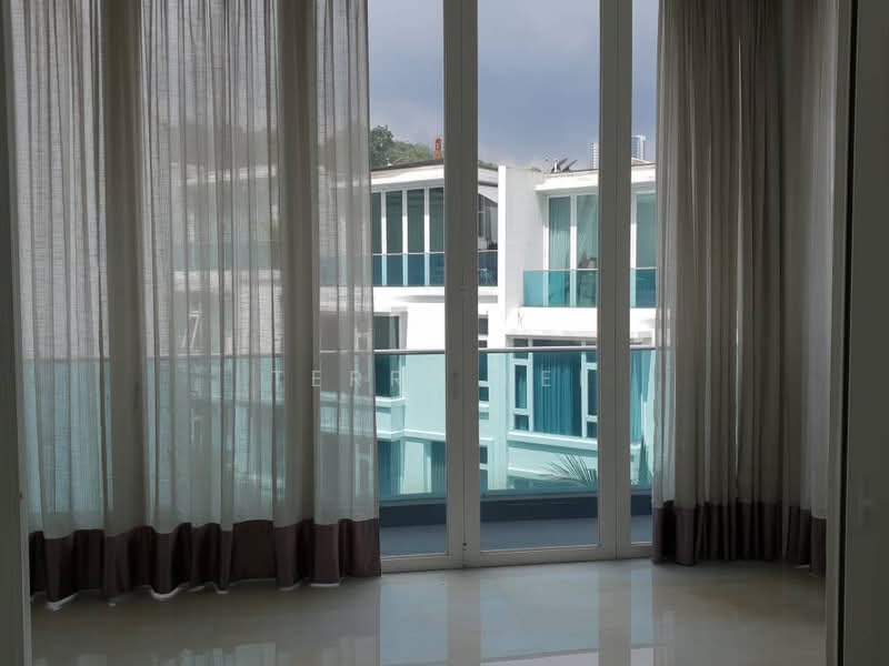 Rumah Banglo untuk Dijual di Mont Kiara (Kuala Lumpur) - Terry Lee - Balcony - PropertyGuru.com.my