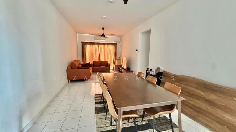 Apartment for Sale at Residensi Idaman - Izzat Zamros - Living Room - PropertyGuru.com.my