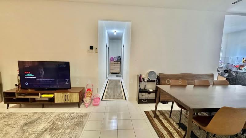 Apartment for Sale at Residensi Idaman - Izzat Zamros - Living Room - PropertyGuru.com.my
