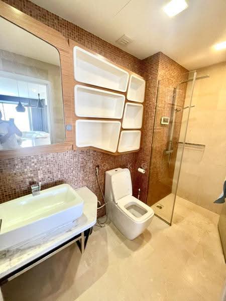 Kediaman Servis untuk Dijual di Verve Suites - Ong KG - Bathroom - PropertyGuru.com.my