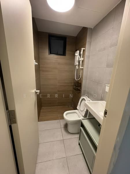 Apartment for Rent at Vivo Executive Apartment - Sherrin Ooi - Bathroom - PropertyGuru.com.my