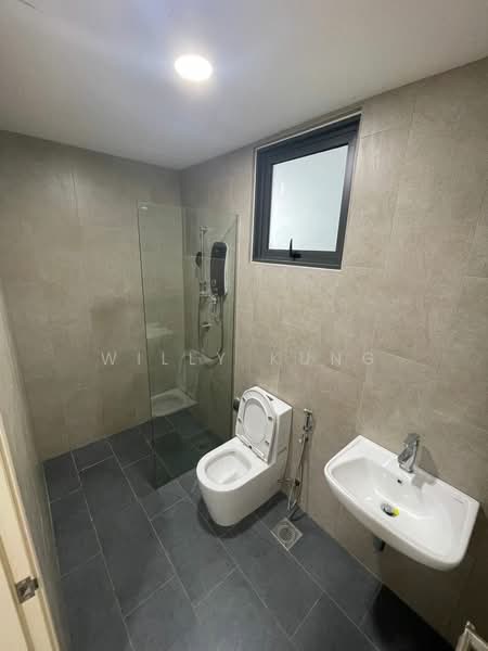 Servis Apartment untuk Dijual di East Parc @ Manjalara - Willy Kung - Bathroom - PropertyGuru.com.my