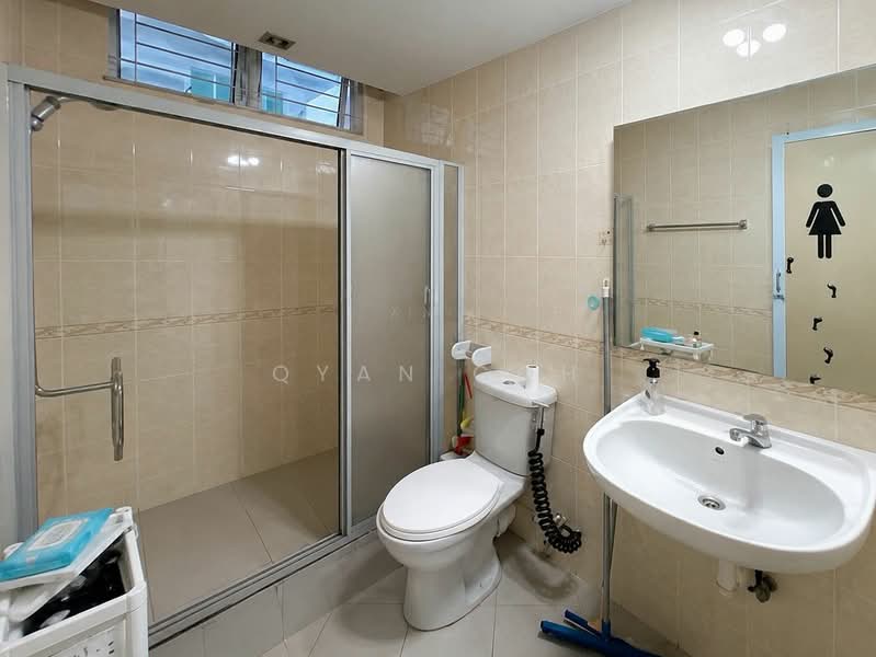Bungalow for Rent in Minden Heights (Gelugor) - Qyan Goh - Bathroom - PropertyGuru.com.my
