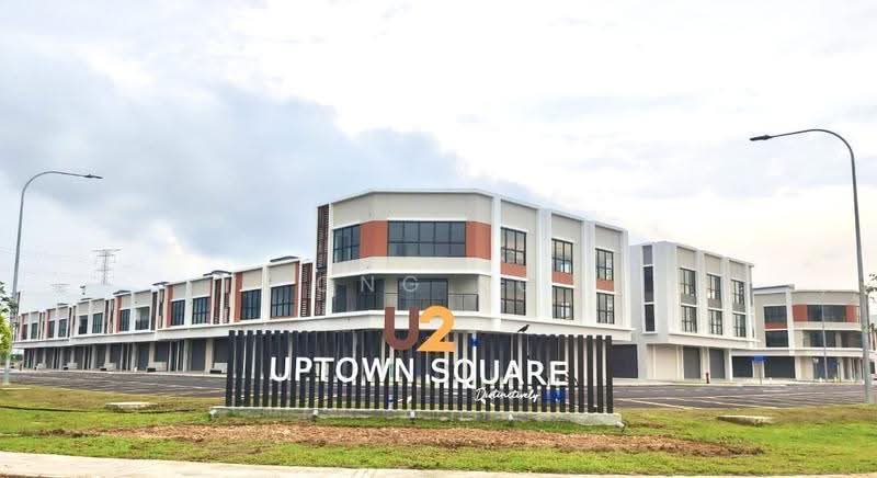 Kedai untuk Disewa di Bandar Rimbayu (Telok Panglima Garang) - Ong KG - Exterior - PropertyGuru.com.my