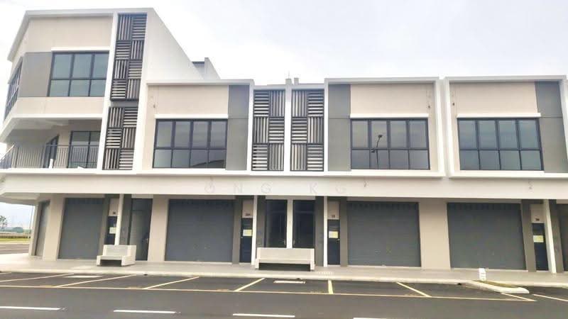 Kedai untuk Disewa di Bandar Rimbayu (Telok Panglima Garang) - Ong KG - Exterior - PropertyGuru.com.my