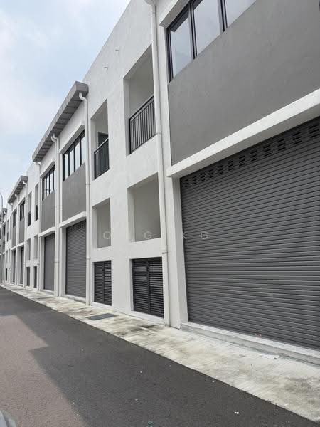 Kedai untuk Disewa di Bandar Rimbayu (Telok Panglima Garang) - Ong KG - Exterior - PropertyGuru.com.my