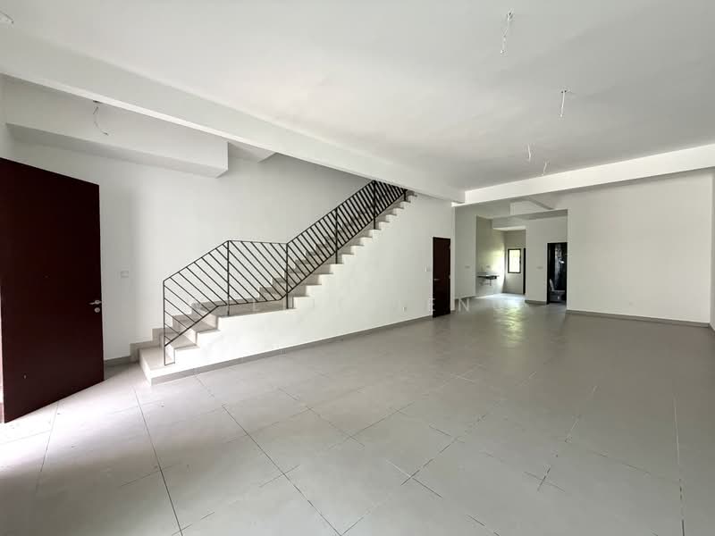 3-storey Terraced House for Sale in Batu 9 (Cheras) - Willie Teng - Interior - PropertyGuru.com.my