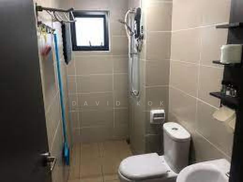 Servis Apartment untuk Disewa di Emira Residence - David Kok - Bathroom - PropertyGuru.com.my