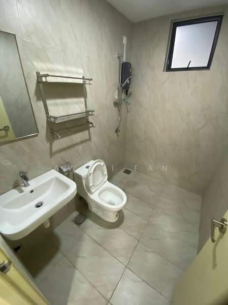 Condominium for Rent at The Hamilton - Aw Qi Fan - Bathroom - PropertyGuru.com.my