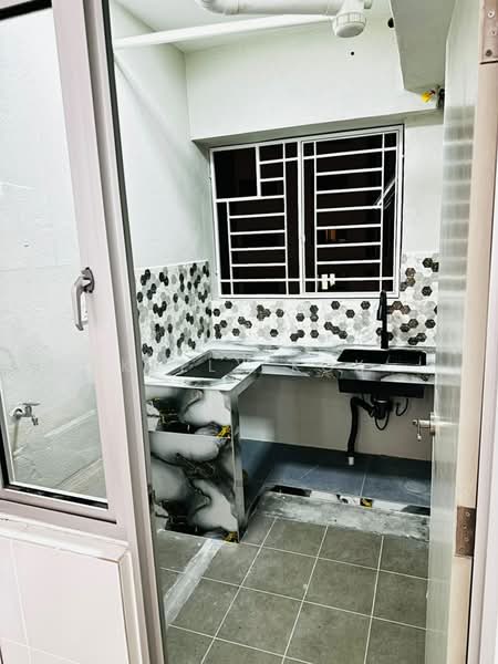 Servis Apartment untuk Disewa di Residensi Vista Harmoni Sentul - Kelly Kok - Kitchen - PropertyGuru.com.my