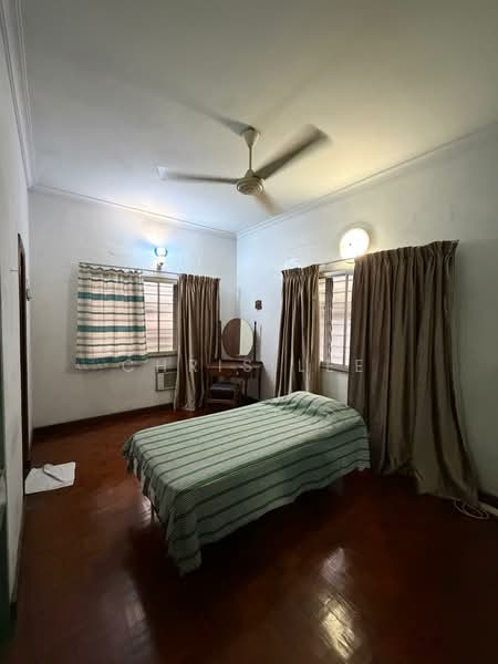 Bungalow for Rent in Seksyen 17 (Petaling Jaya) - Chris Lee - Bedroom - PropertyGuru.com.my