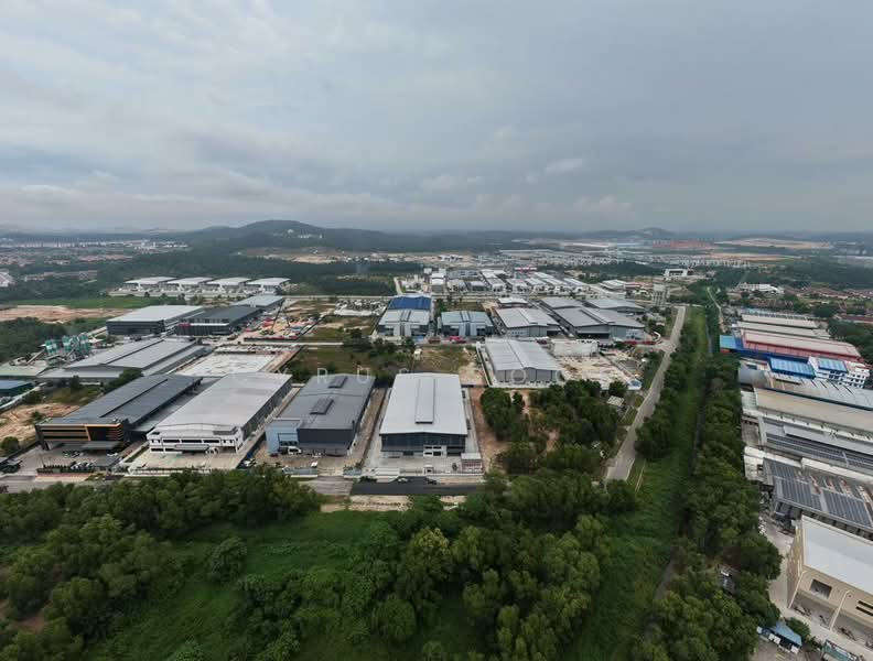 Detached Factory for Rent in Puncak Alam (Selangor) - Cyrus Soon - Exterior - PropertyGuru.com.my