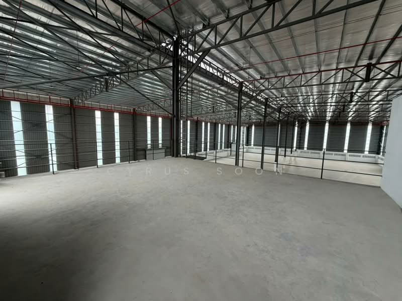 Detached Factory for Rent in Puncak Alam (Selangor) - Cyrus Soon - Interior - PropertyGuru.com.my