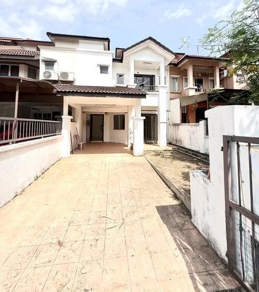 Rumah Teres 2-Tingkat untuk Dijual di Taman Puchong Hartamas (Puchong) - Ong KG - Exterior - PropertyGuru.com.my