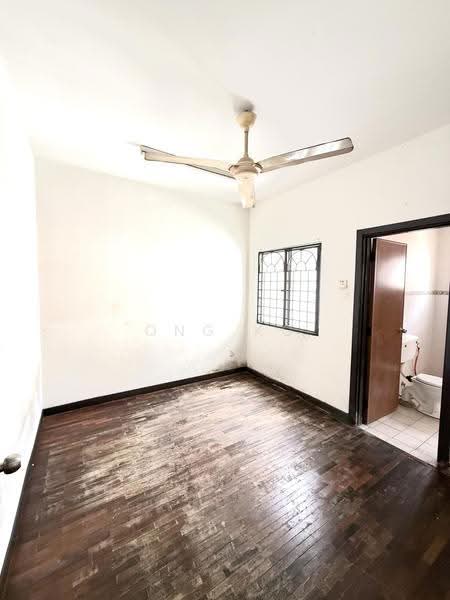Rumah Teres 2-Tingkat untuk Dijual di Taman Puchong Hartamas (Puchong) - Ong KG - Interior - PropertyGuru.com.my