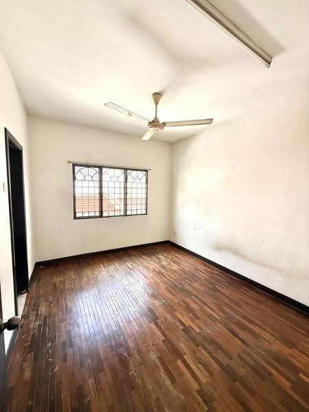 Rumah Teres 2-Tingkat untuk Dijual di Taman Puchong Hartamas (Puchong) - Ong KG - Interior - PropertyGuru.com.my