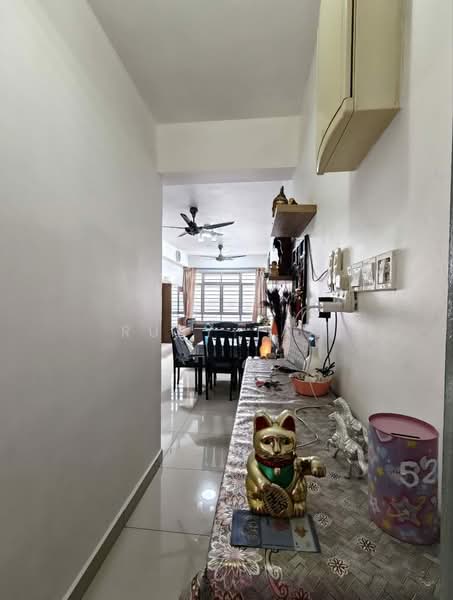 Pangsapuri untuk Dijual di Midas - Ruby Tan - Corridor - PropertyGuru.com.my