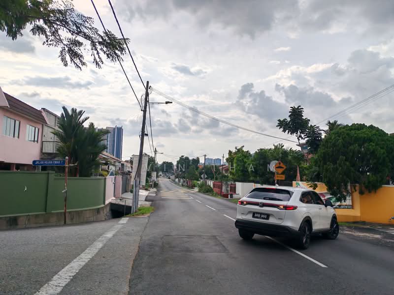 2-storey Terraced House for Sale in Taman Overseas Union (Taman Oug) (Jalan Klang Lama (Old Klang Road)) - Gavin Tham - Exterior - PropertyGuru.com.my