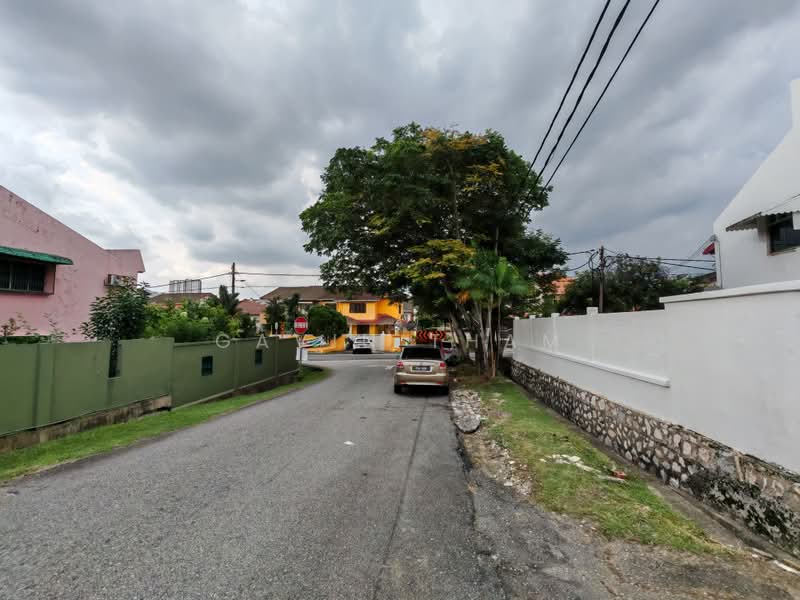 2-storey Terraced House for Sale in Taman Overseas Union (Taman Oug) (Jalan Klang Lama (Old Klang Road)) - Gavin Tham - Exterior - PropertyGuru.com.my