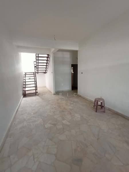 3-storey Terraced House for Sale in Batu Ferringhi (Penang) - Ederic . - PropertyGuru.com.my