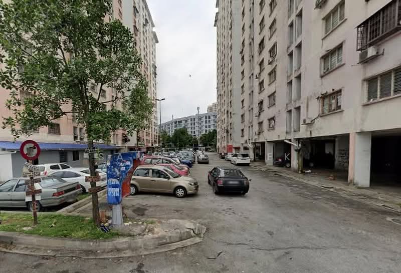 Rumah Flat untuk Dijual di Pelangi Damasara 3 - Samson Kuek - Exterior - PropertyGuru.com.my