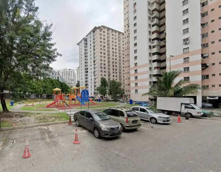 Rumah Flat untuk Dijual di Pelangi Damasara 3 - Samson Kuek - Exterior - PropertyGuru.com.my