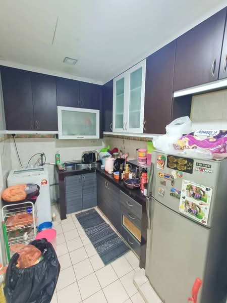 Pangsapuri untuk Dijual di Idaman Senibong - Min Kong - Kitchen - PropertyGuru.com.my