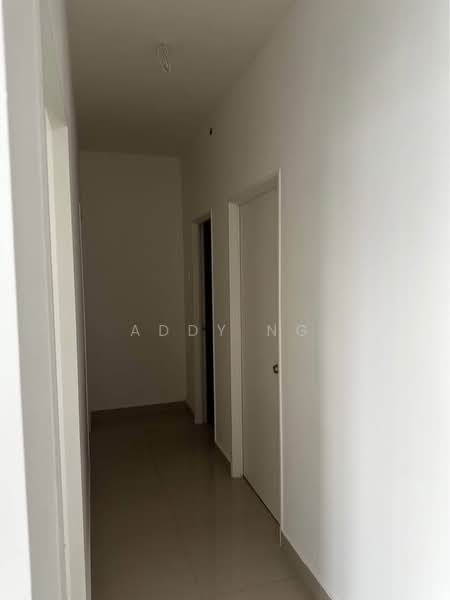 Kondominium untuk Disewa di Pitta Residensi - Addy Ng - Corridor - PropertyGuru.com.my