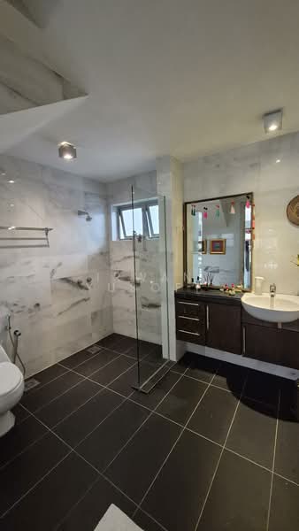 Bungalow for Sale in Bukit Jelutong (Shah Alam) - Irwan Yusoff - PropertyGuru.com.my