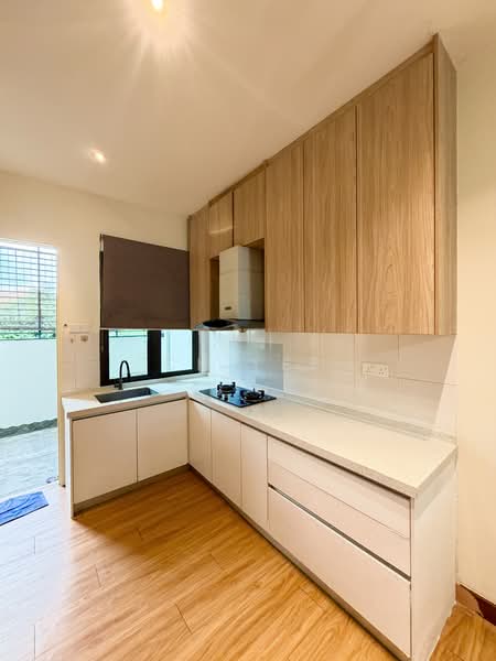 Rumah Teres 2 Tingkat untuk Disewa di Bandar Kinrara Seksyen 1 (Bandar Kinrara) - CK Yee - Kitchen - PropertyGuru.com.my