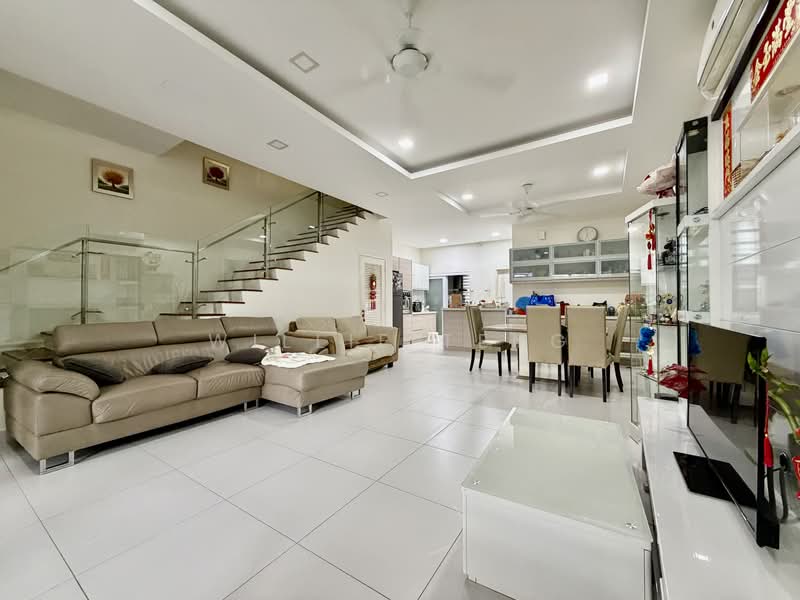Rumah Teres 3 Tingkat untuk Dijual di Bandar Mahkota Cheras (Cheras) - Willie Teng - Living Room - PropertyGuru.com.my