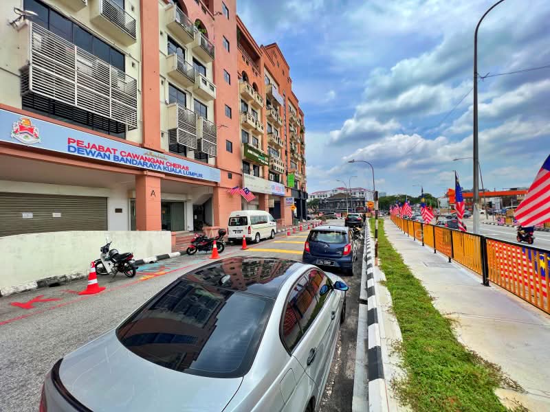 Kedai untuk Disewa di Cheras Business Centre (Kuala Lumpur) - Yap Weng Hong - Exterior - PropertyGuru.com.my