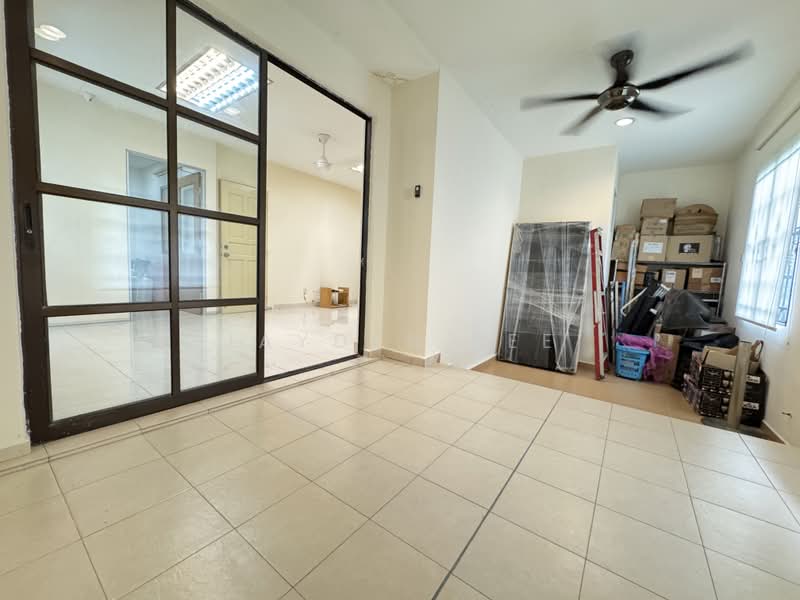 2.5-storey Terraced House for Sale in Bandar Puteri Puchong (Puchong) - Jayden Lee - Living Room - PropertyGuru.com.my