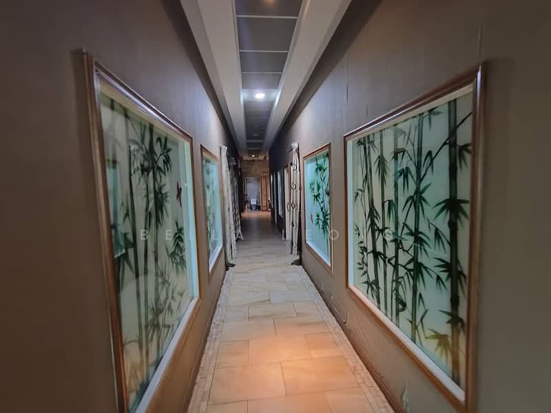 Shop / Office for Rent in Rawang (Selangor) - Bella Leong - Corridor - PropertyGuru.com.my