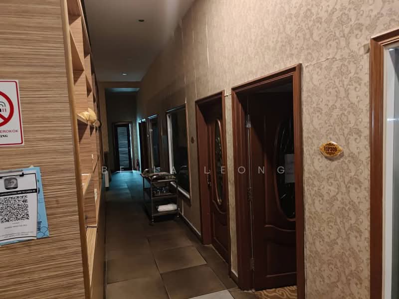 Shop / Office for Rent in Rawang (Selangor) - Bella Leong - Corridor - PropertyGuru.com.my