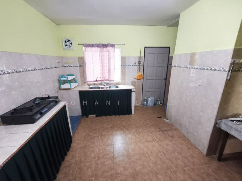 Rumah Teres 2 Tingkat untuk Dijual di Bukit Sentosa (Rawang) - Rohani Daud - Kitchen - PropertyGuru.com.my