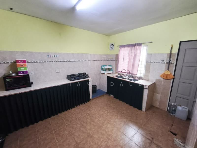 Rumah Teres 2 Tingkat untuk Dijual di Bukit Sentosa (Rawang) - Rohani Daud - Kitchen - PropertyGuru.com.my